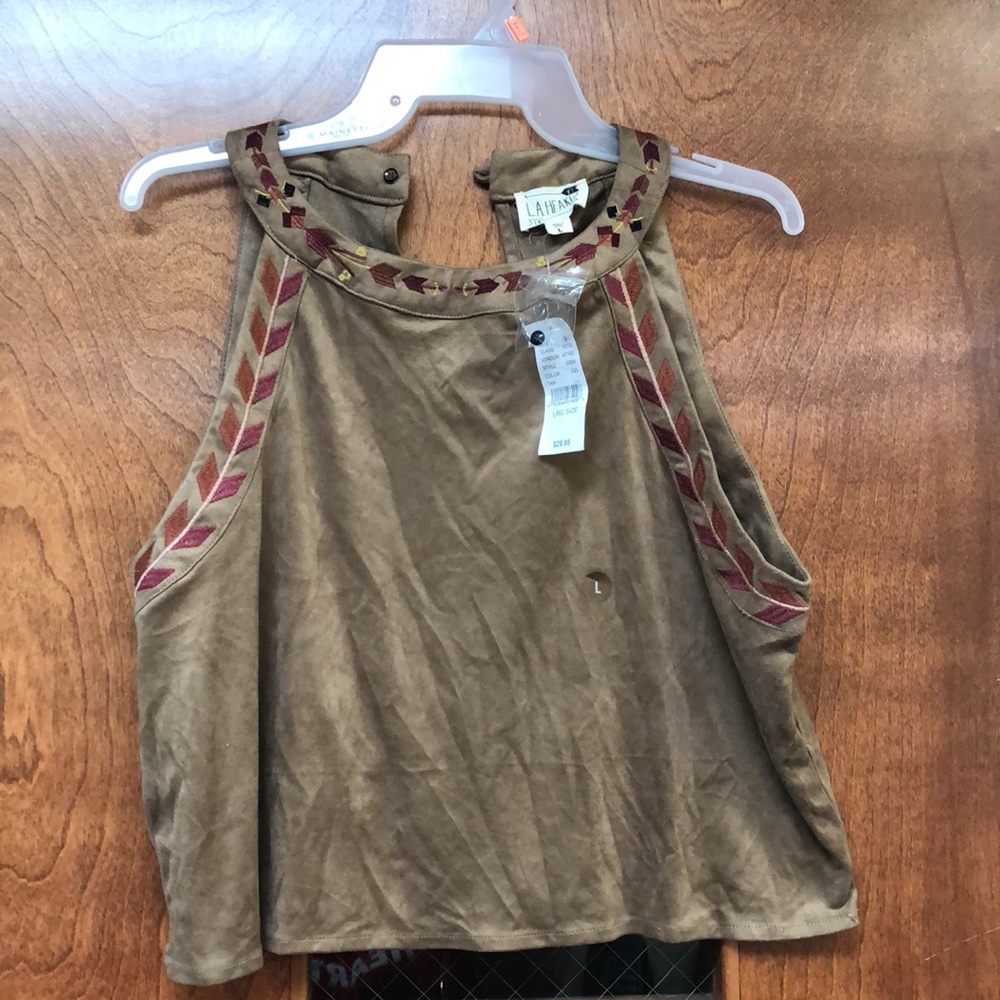 Crop tank